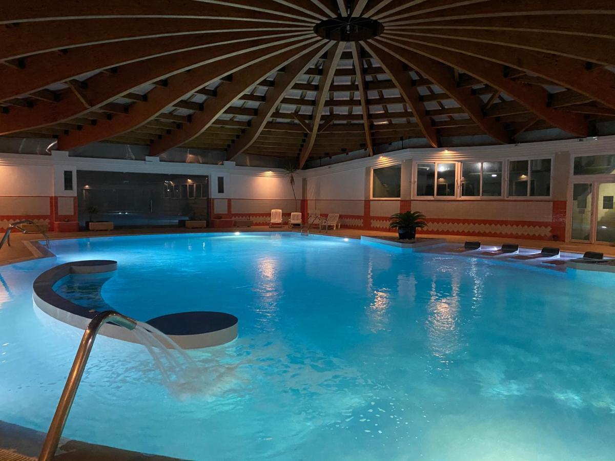 Mar De Ouro Beach House Патаяш Экстерьер фото